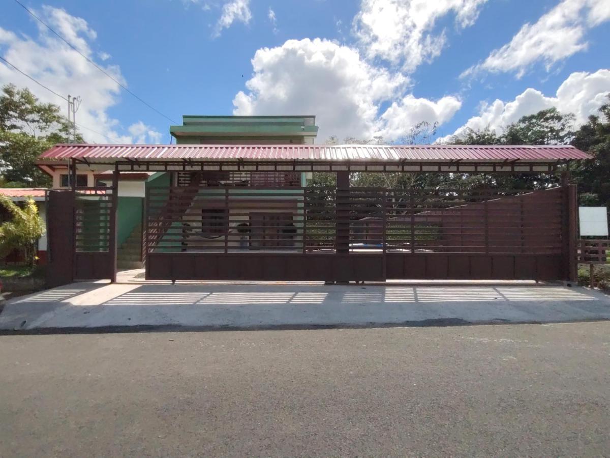 Loky'S Apartments La Fortuna Εξωτερικό φωτογραφία